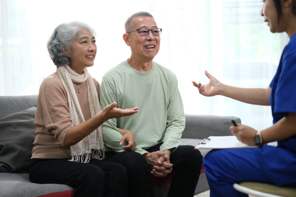 ดูแลสุขภาพใจผู้สูงอายุ: กุญแจสู่ชีวิตบั้นปลายที่มีความสุขและยืนยาว ศูนย์ดูแลผู้สูงอายุ บ้านลลิสา